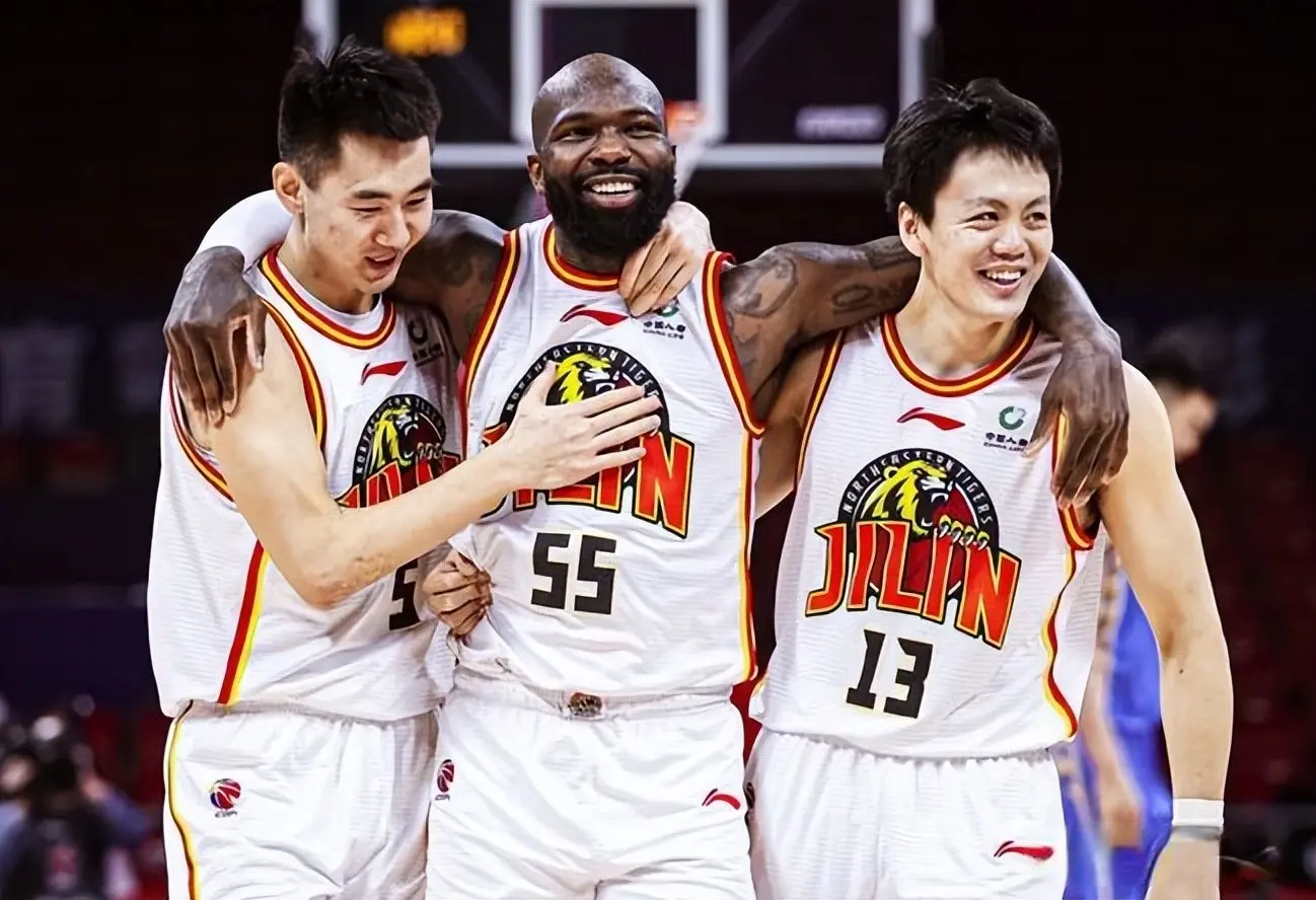 新赛季恐怕, 辽宁男篮和 新赛季恐怕, 辽宁男篮和