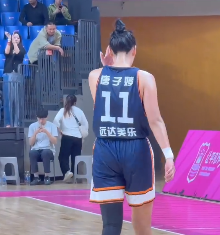 分钟四川女, src